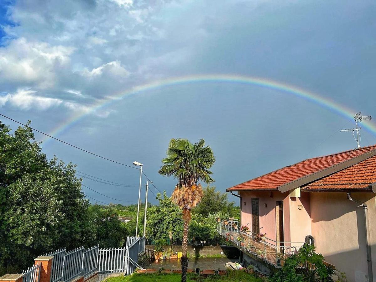 Casa Vacanze "Sautufao" Santa Venerina Dış mekan fotoğraf